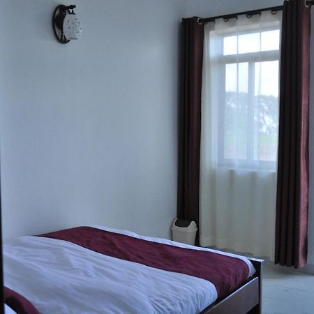 Golden View Hotel Ibanda Exterior photo