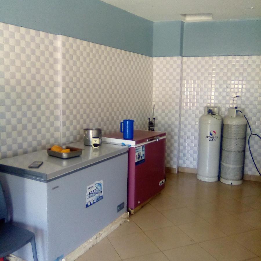 Golden View Hotel Ibanda Exterior photo